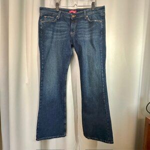 Levi’s 524 too super low bootcut jeans size 17 Medium Juniors - New without tag
